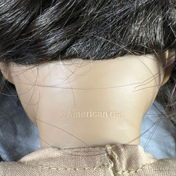 American Girl DOLL 2014 Brown Hair, Brown Eyes - Picture 9 of 9